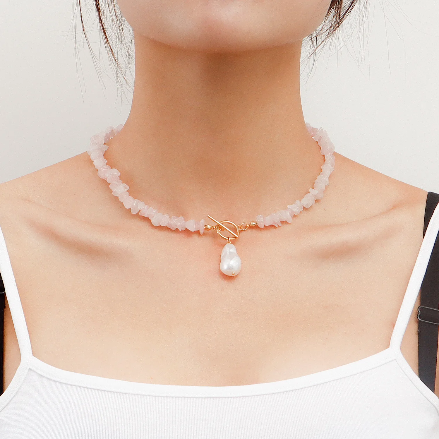 Wedding Irregular Natural Stone Beads With Pearl OT Lock Choker Necklaces For Women Jewelry
Wedding Irregular Natural Stone Beads With Pearl OT Lock Choker Necklaces For Women Jewelry