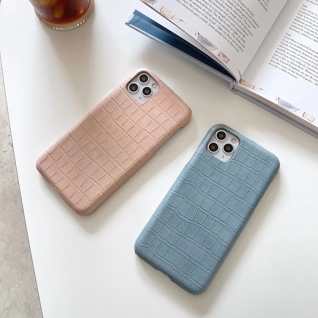 Pure color contracted Retro personality fashion creative style leather for iPhone 11 12 13 mini Pro max hard case phone case
Pure color contracted Retro personality fashion creative style leather for iPhone 11 12 13 mini Pro max hard case phone case