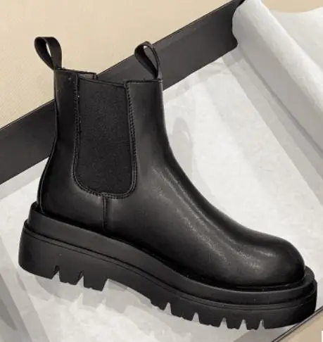 2020 classic hot sale pu chelsea ladies boots winter ankle snow boots women shoes chunky flat heels elastic plus size
2020 classic hot sale pu chelsea ladies boots winter ankle snow boots women shoes chunky flat heels elastic plus size