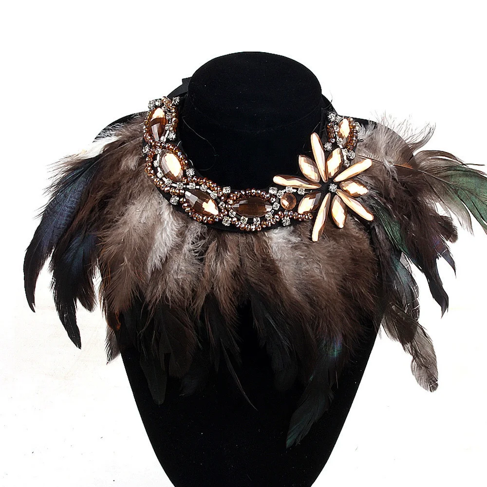 Feather Diamond Crystal Necklace Round Ribbon Glass Necklace Exaggerated Personality Women's Necklace, Picture
Feather Diamond Crystal Necklace Round Ribbon Glass Necklace Exaggerated Personality Women's Necklace, Picture