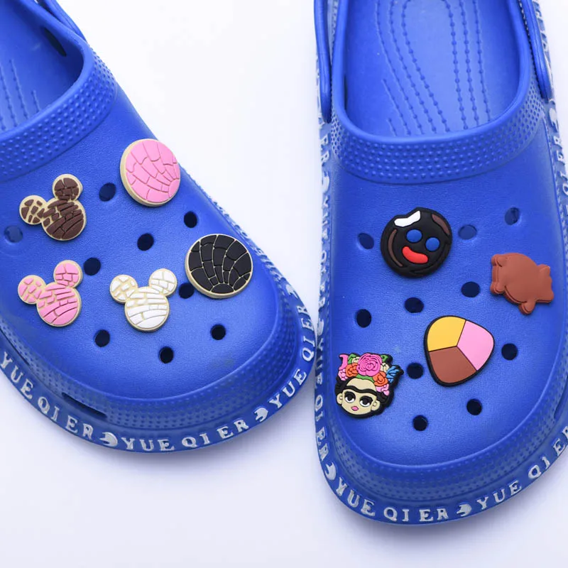 Kids Gift PVC Croc Charms Croc jibitz Shoe Charm for Christmas gift cookie charms, Customized
Kids Gift PVC Croc Charms Croc jibitz Shoe Charm for Christmas gift cookie charms, Customized