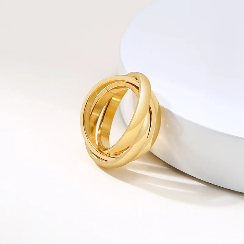 2023 Fashion 18k Gold Plated Simple Ring Stainless Steel Three In One Gold Plated Ring Silver Color For Women
2023 Fashion 18k Gold Plated Simple Ring Stainless Steel Three In One Gold Plated Ring Silver Color For Women