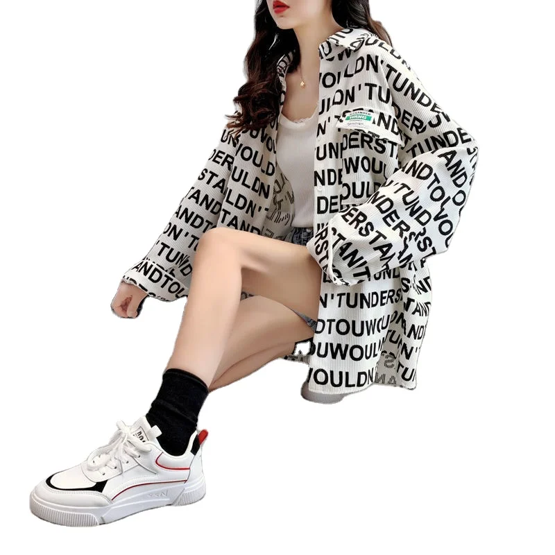 College style corduroy printed shirt jacket 2020 spring new loose Korean retro mid-length shirt women
College style corduroy printed shirt jacket 2020 spring new loose Korean retro mid-length shirt women