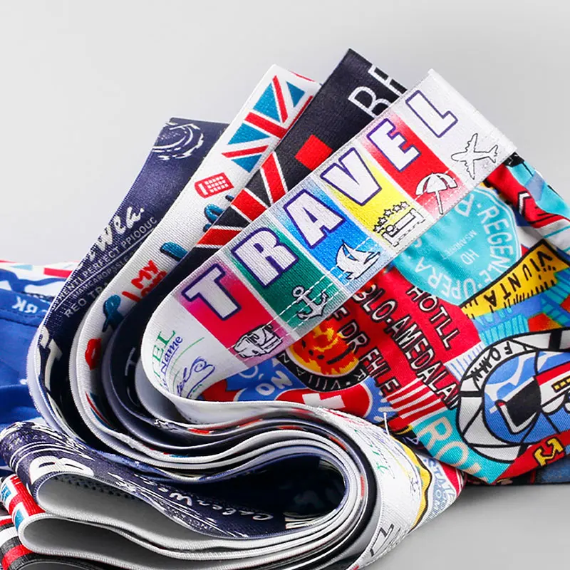 Low-priced polyester breathable men's boxers printed sexy men's underwear ice silk men's underwear
Low-priced polyester breathable men's boxers printed sexy men's underwear ice silk men's underwear