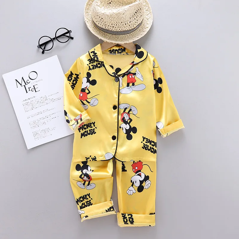 Fashion solid print long sleeve silk satin sleepwear children's boys girls cartoon kids pajamas wholesale, As picture
Fashion solid print long sleeve silk satin sleepwear children's boys girls cartoon kids pajamas wholesale, As picture