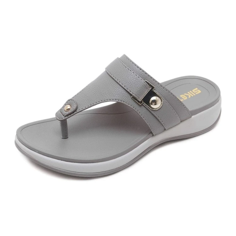 New Ladies Leisure Beach Slippers Rhinestone Thick Wedge Women Flip-flops
New Ladies Leisure Beach Slippers Rhinestone Thick Wedge Women Flip-flops