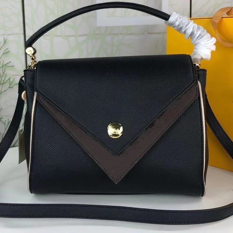 Luxury Leather Women Handbag 2021 Messenger Bag Crossbody Bag Designer Famous Brand Fashion Top Quality
Luxury Leather Women Handbag 2021 Messenger Bag Crossbody Bag Designer Famous Brand Fashion Top Quality