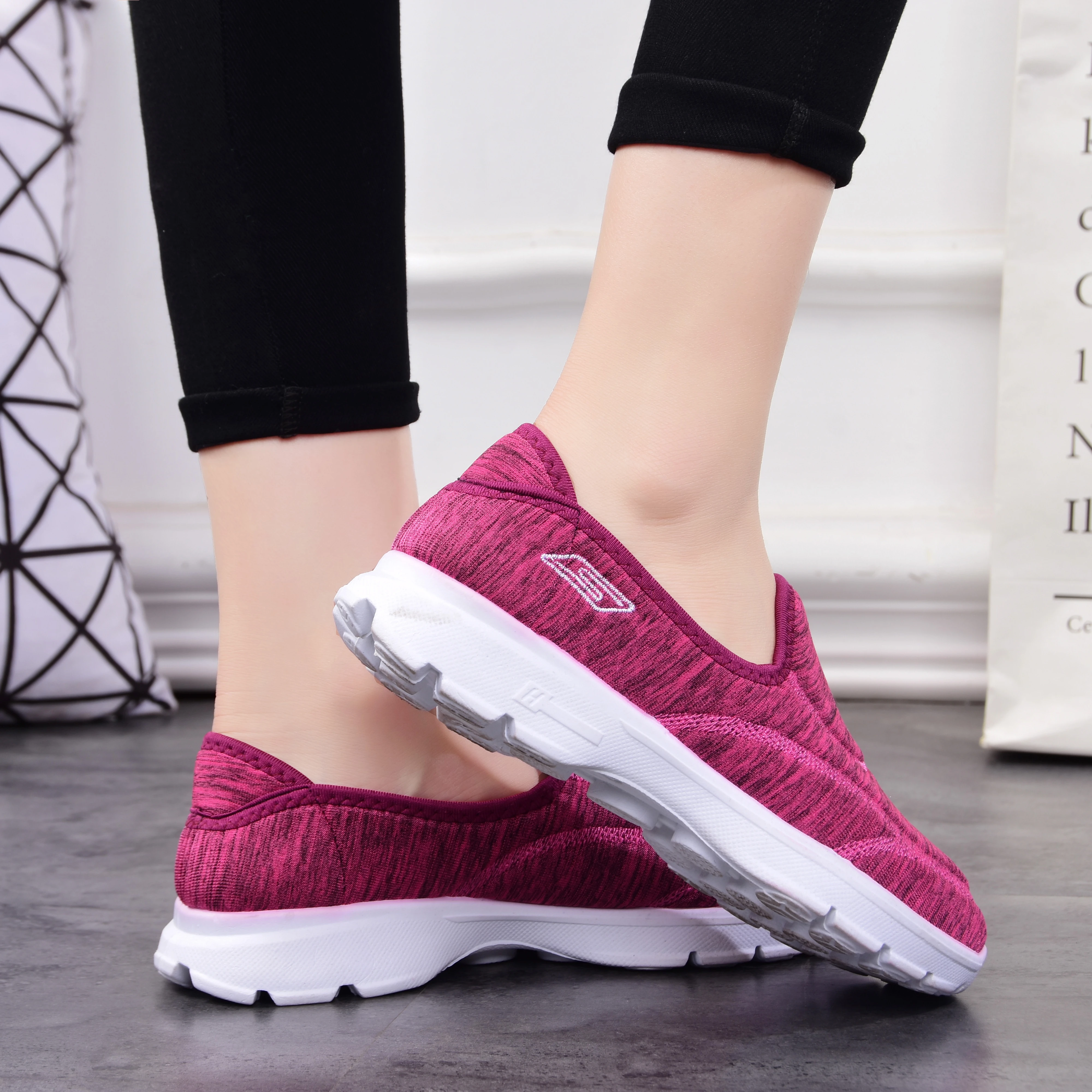 B11 Breathable Walking Casual Lightweight Cute Shoes For Women Female Casual Korean Shoes, Black
B11 Breathable Walking Casual Lightweight Cute Shoes For Women Female Casual Korean Shoes, Black