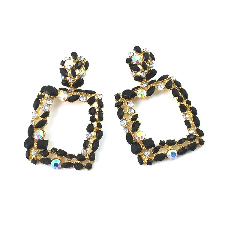 Factory Price Pink Red Black Green Blued Square Crystal Dangle Earrings for Women Fashion Accessoires Wholesale, Red, champagne
Factory Price Pink Red Black Green Blued Square Crystal Dangle Earrings for Women Fashion Accessoires Wholesale, Red, champagne