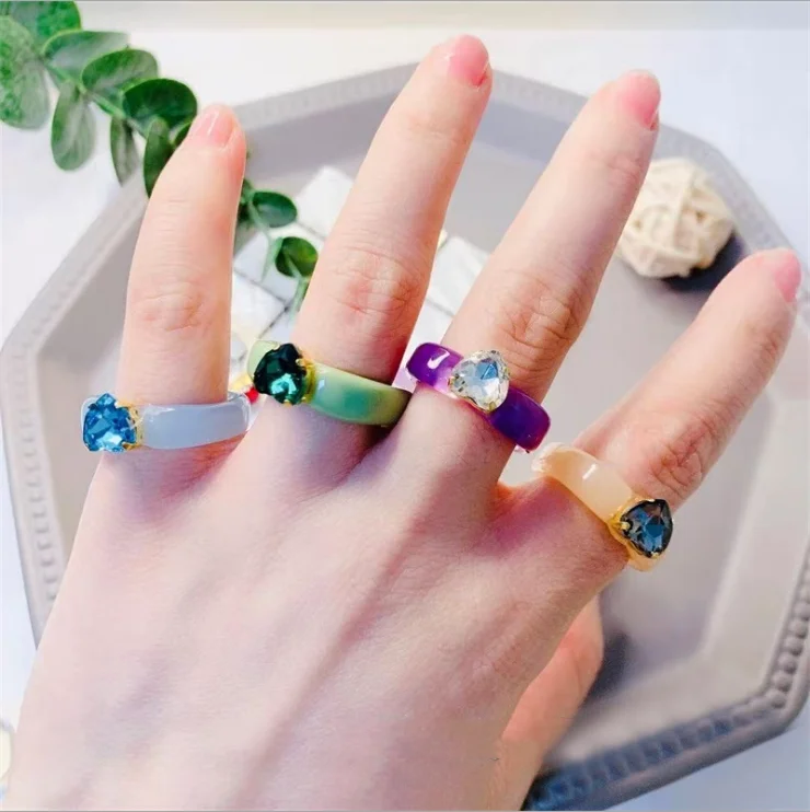 Acrylic Acetate Resin Square Oval Crystal Diamond Ring Jewelry Gemstone Heart Resin Ring For Women
Acrylic Acetate Resin Square Oval Crystal Diamond Ring Jewelry Gemstone Heart Resin Ring For Women