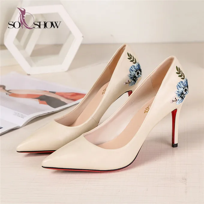 Women fashionable shoes Factory supply elegant thin High heels ladies with flower embroidery for ladies
Women fashionable shoes Factory supply elegant thin High heels ladies with flower embroidery for ladies