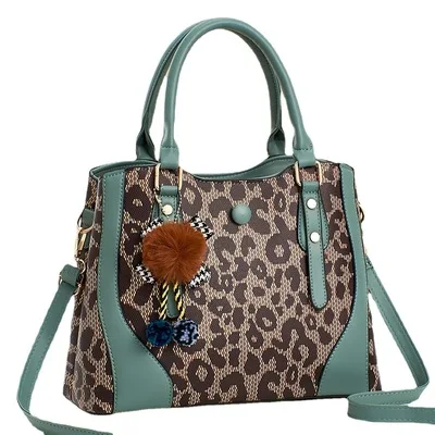 Hot Sale Women Handbags Factory Price Fashion Handbags With Pendant New Style Single Shoulder Handbags, Picture
Hot Sale Women Handbags Factory Price Fashion Handbags With Pendant New Style Single Shoulder Handbags, Picture