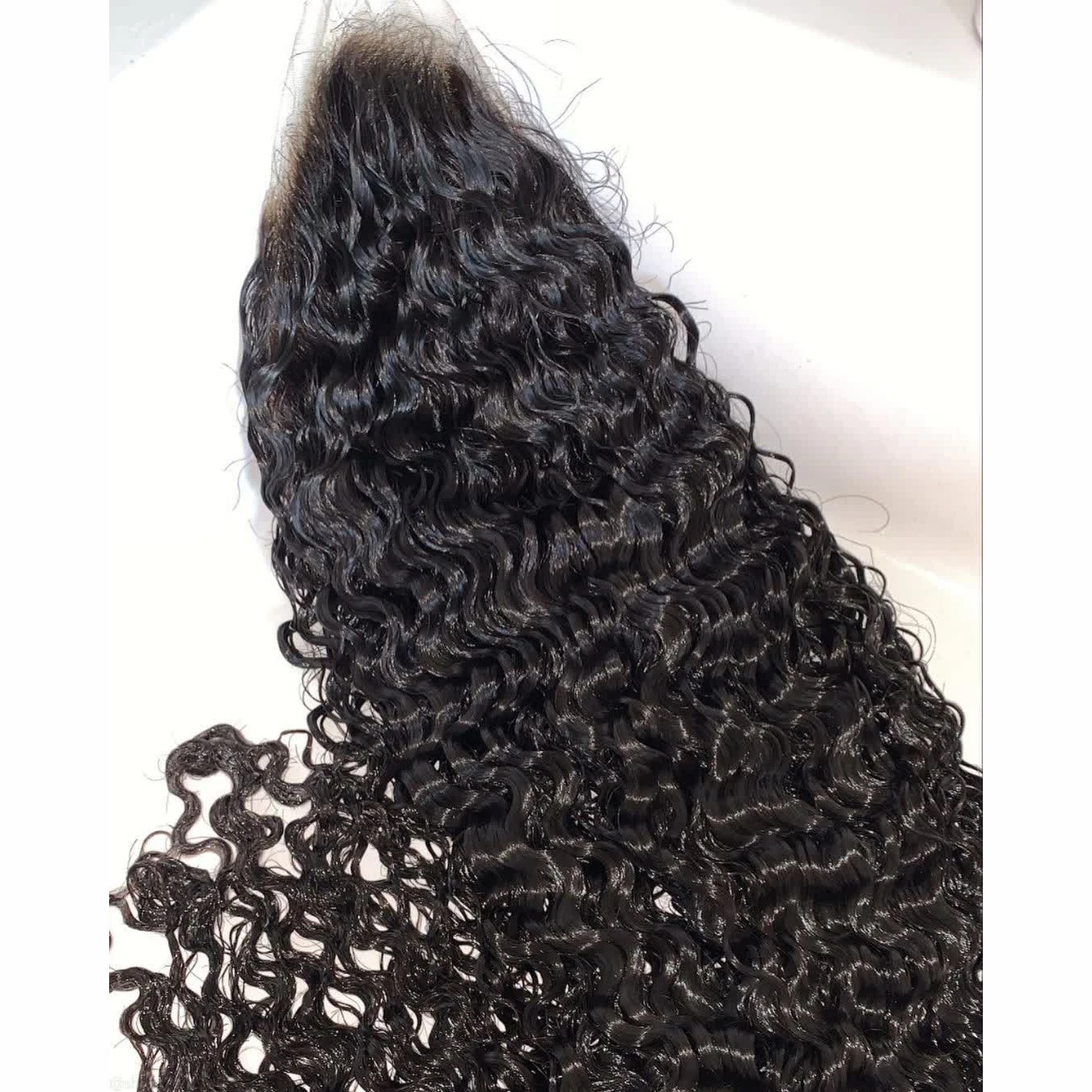 Hot sell 100% water wave Brazilian human hair wig water wave 36 inch water wave lace wig pre plucked hairline
Hot sell 100% water wave Brazilian human hair wig water wave 36 inch water wave lace wig pre plucked hairline