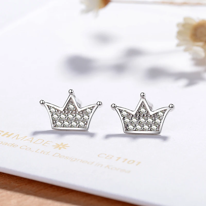 High quality gold-plated small crown earrings cute girl princess diamond zircon earrings ladies small jewelry wholesale, White
High quality gold-plated small crown earrings cute girl princess diamond zircon earrings ladies small jewelry wholesale, White