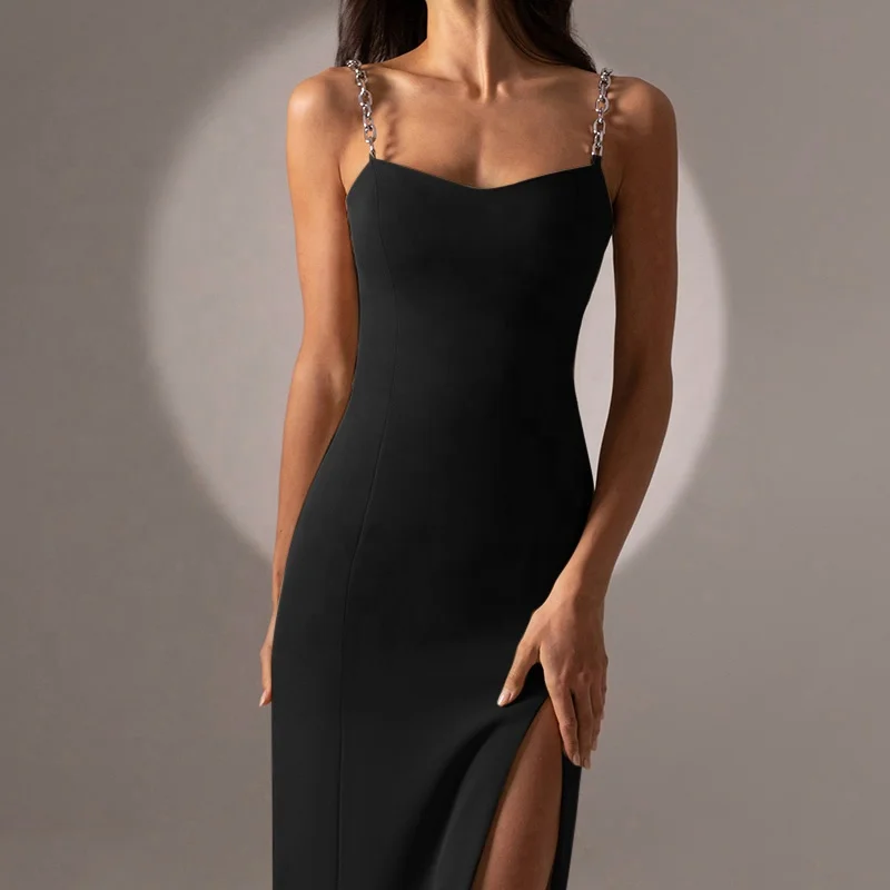 2021 Summer Women Dress Chain Spaghetti Strap Solid Sleeveless Sexy Ladies Midi Dress Slit Backless Skinny Elegant Women Dress
2021 Summer Women Dress Chain Spaghetti Strap Solid Sleeveless Sexy Ladies Midi Dress Slit Backless Skinny Elegant Women Dress