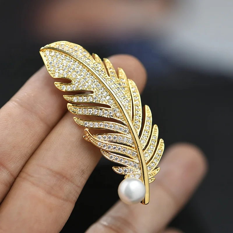 New Style Retro Imitation Pearl zircon Feather Brooches Party/Wedding For Women/Ladies Jewelry Accessories
New Style Retro Imitation Pearl zircon Feather Brooches Party/Wedding For Women/Ladies Jewelry Accessories