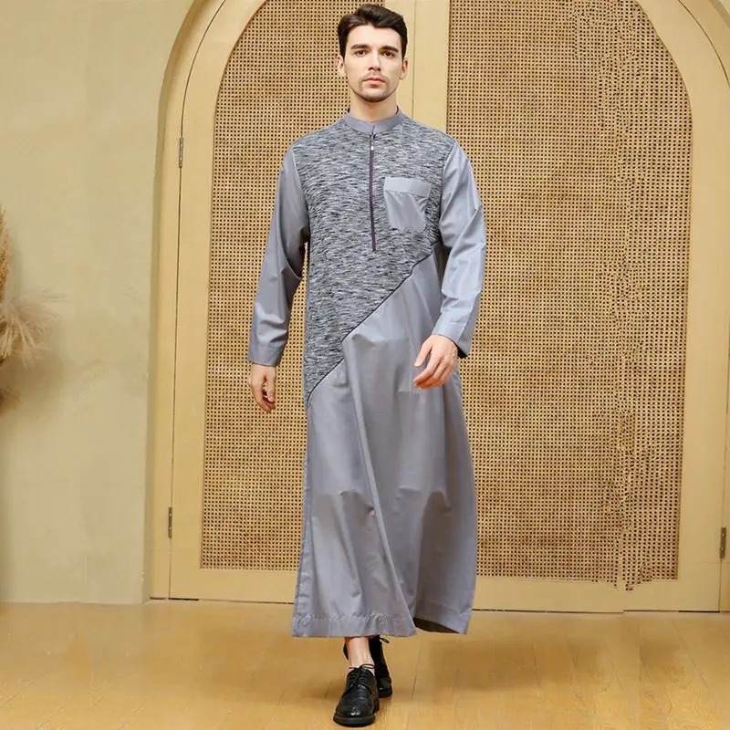 High quality Men thobe Polyester and Cotton thobe muslim Black Casual robe with pockets Standing Collar Islamic Clothing
High quality Men thobe Polyester and Cotton thobe muslim Black Casual robe with pockets Standing Collar Islamic Clothing