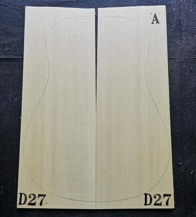 A Grade Germany spruce guitar top Solid wood veneer European Alps spruce Making guitar accessories materials
A Grade Germany spruce guitar top Solid wood veneer European Alps spruce Making guitar accessories materials