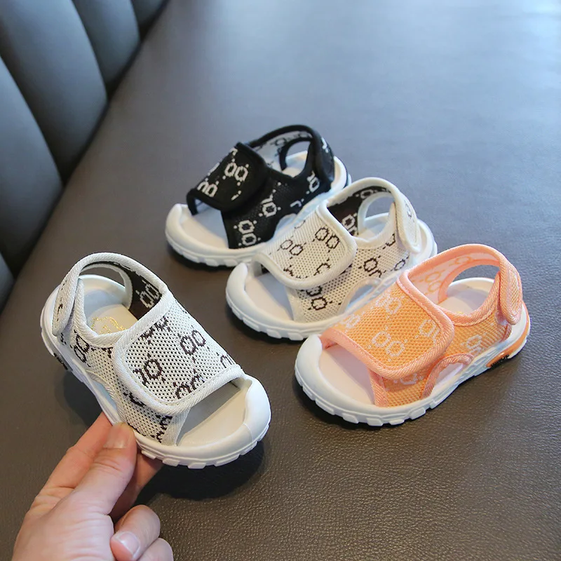 2021 summer new children's sandals Baotou anti-kick beach shoes flying woven soft bottom baby toddler shoes, Multicolor
2021 summer new children's sandals Baotou anti-kick beach shoes flying woven soft bottom baby toddler shoes, Multicolor