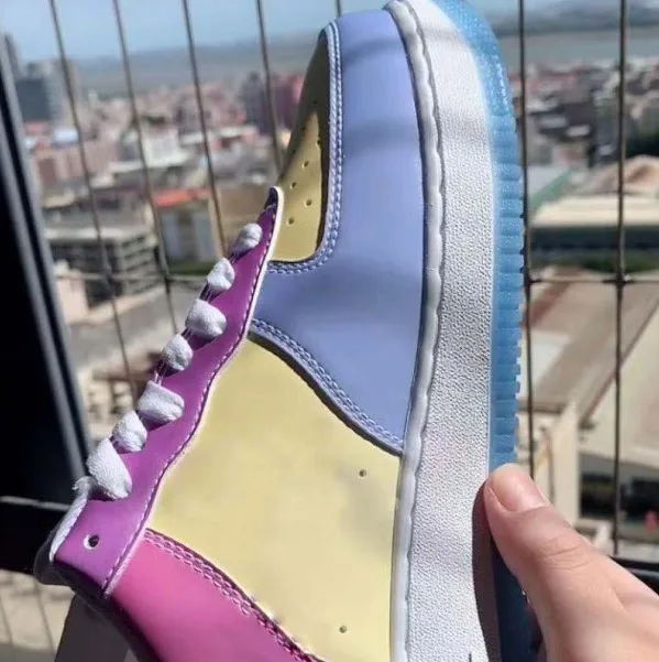 High Quality Men Tenis Man Basketball Air brand 1 Change Colors Retro Skateboard Shoes for Men 
High Quality Men Tenis Man Basketball Air brand 1 Change Colors Retro Skateboard Shoes for Men