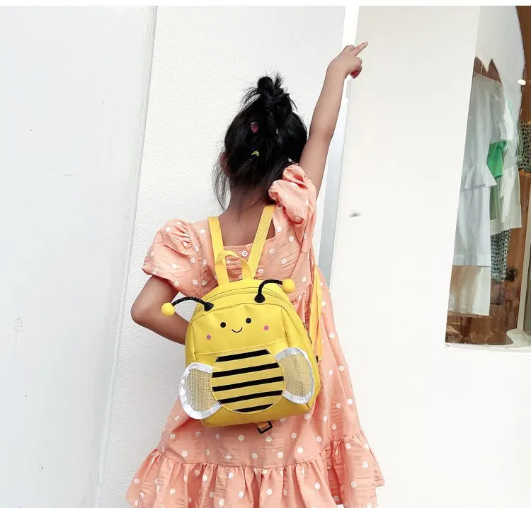 Bumble bee bag backpack mochilas camping travelling mini backpack creative kids backpack for girls
Bumble bee bag backpack mochilas camping travelling mini backpack creative kids backpack for girls