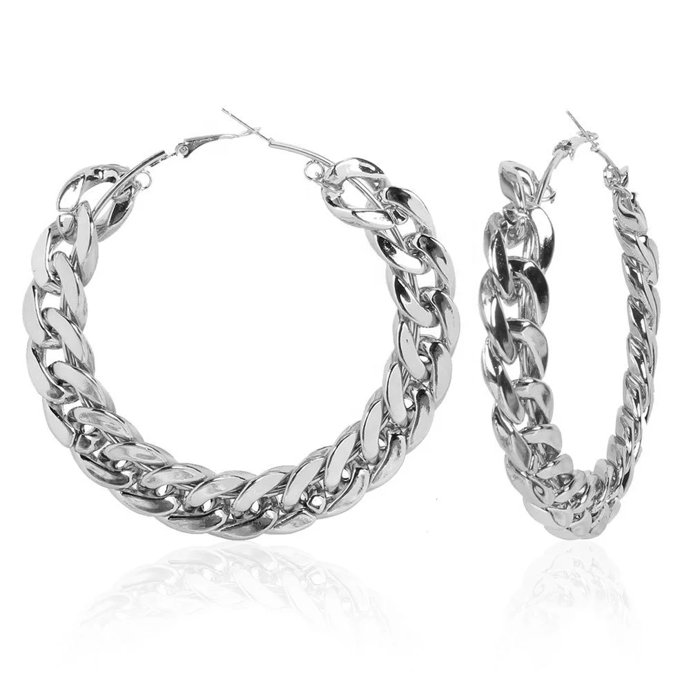 2021 hot selling brand designer extra large earrings retro alloy chain pendant ladies gold ice out exaggerated big earrings, Mix color or custom colors
2021 hot selling brand designer extra large earrings retro alloy chain pendant ladies gold ice out exaggerated big earrings, Mix color or custom colors