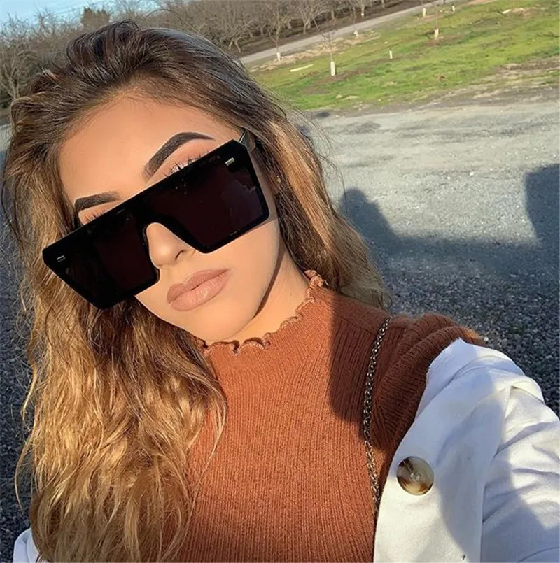 Wholesale oversized square sunglasses colorful eyewear men custom woman glasses woman sun glasses vintage sunglasses 2021
Wholesale oversized square sunglasses colorful eyewear men custom woman glasses woman sun glasses vintage sunglasses 2021