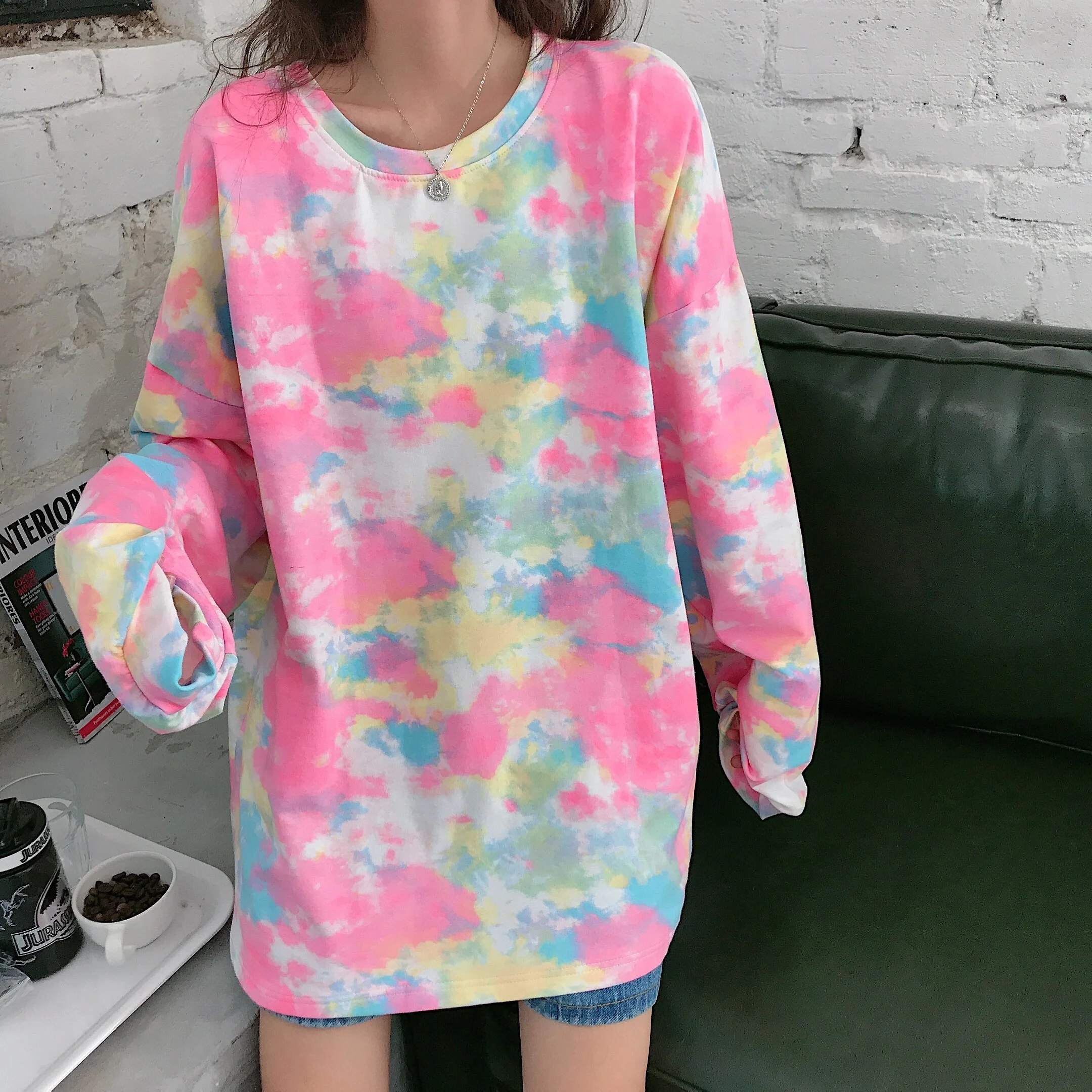 Wholesale Korea Style Loose and Leisure Tie dye Stripe Dye Crew Neck Unisex Sweatshirt Hoodies, Available 
Wholesale Korea Style Loose and Leisure Tie dye Stripe Dye Crew Neck Unisex Sweatshirt Hoodies, Available