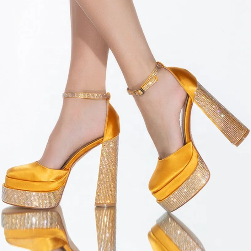 Luxury Rhinestone Lady's Dress Shoes Wedding Party Fancy Square Toe Strap High Heel Shoes Platform Summer Sandal Big Size 43, Black yellow
Luxury Rhinestone Lady's Dress Shoes Wedding Party Fancy Square Toe Strap High Heel Shoes Platform Summer Sandal Big Size 43, Black yellow