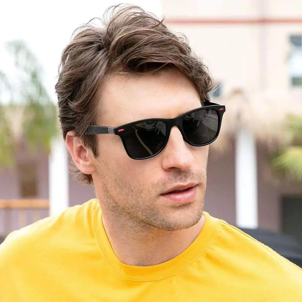 P21 sports polarizing sunglasses sell fast and sell well 
P21 sports polarizing sunglasses sell fast and sell well