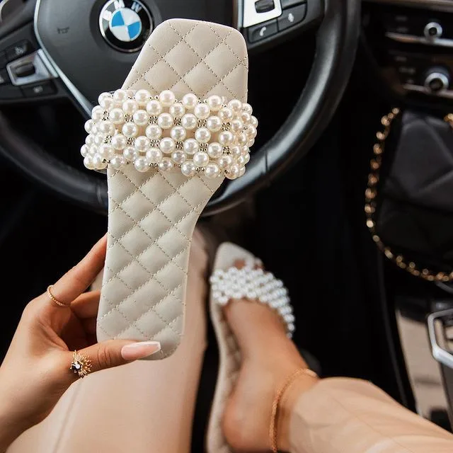 Bohemian Pearl Slippers Summer Women Sandals Fashion Thin High Heels Sandale African Decoration Cross Strap Women'S
Bohemian Pearl Slippers Summer Women Sandals Fashion Thin High Heels Sandale African Decoration Cross Strap Women'S