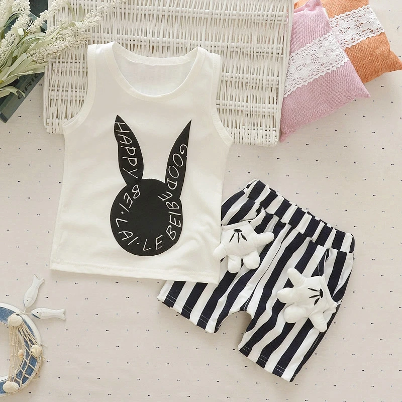 The material is very good 0-5 years old baby suit bunny sleeveless cotton vest vest + striped fashion shorts 2-piece set
The material is very good 0-5 years old baby suit bunny sleeveless cotton vest vest + striped fashion shorts 2-piece set