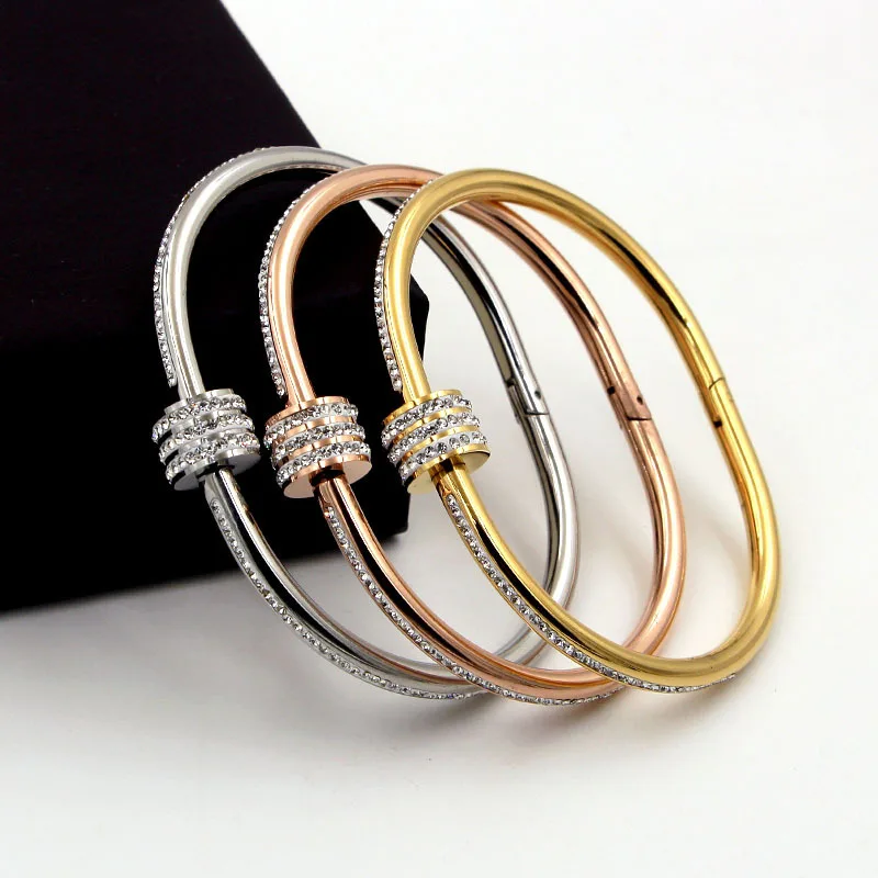 Ins Crystal Rhinestone Women Designer Bangle Bracelet Charms Stainless Steel Bangle, Gold/silver/rose gold
Ins Crystal Rhinestone Women Designer Bangle Bracelet Charms Stainless Steel Bangle, Gold/silver/rose gold