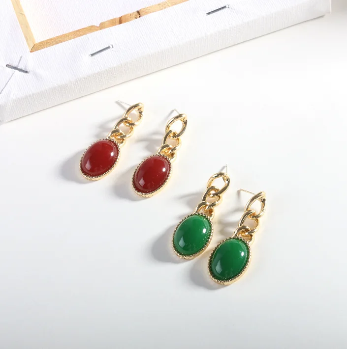 S925 silver needle metallic opal female alloy chain earrings European and American fashion gold earrings, Red/blue
S925 silver needle metallic opal female alloy chain earrings European and American fashion gold earrings, Red/blue
