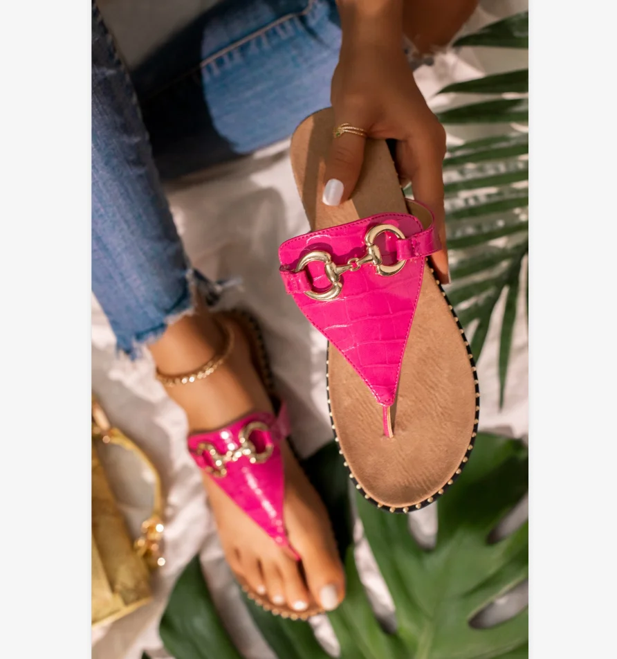 Women's slippers new flat bottomed toe clip women's shoes in summer 2021 40-43 leisure outdoor slippers drop shipping, Green, black, khaki, rose
Women's slippers new flat bottomed toe clip women's shoes in summer 2021 40-43 leisure outdoor slippers drop shipping, Green, black, khaki, rose