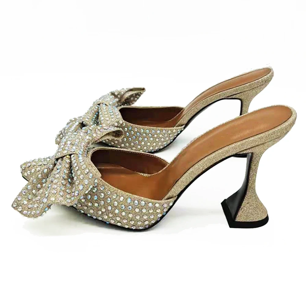 2020 New Gold Glitter Shoe Pointed Toe Rhinestone High Heel Mules Pumps for Women Bow Shoes
2020 New Gold Glitter Shoe Pointed Toe Rhinestone High Heel Mules Pumps for Women Bow Shoes