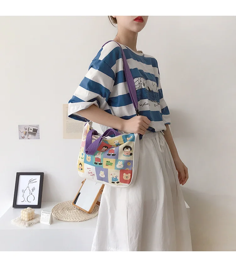 Low Moq Cartoon Canvas Cross Body Bag Custom Black Cotton Shopping Tote Bag With Logo
Low Moq Cartoon Canvas Cross Body Bag Custom Black Cotton Shopping Tote Bag With Logo