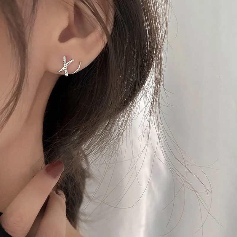 Fashion Letter X No Pierced Cuff Earrings Women's Cold Style Simple Cross Earrings Graceful Petite High-Grade Earrings, Silver,gold
Fashion Letter X No Pierced Cuff Earrings Women's Cold Style Simple Cross Earrings Graceful Petite High-Grade Earrings, Silver,gold