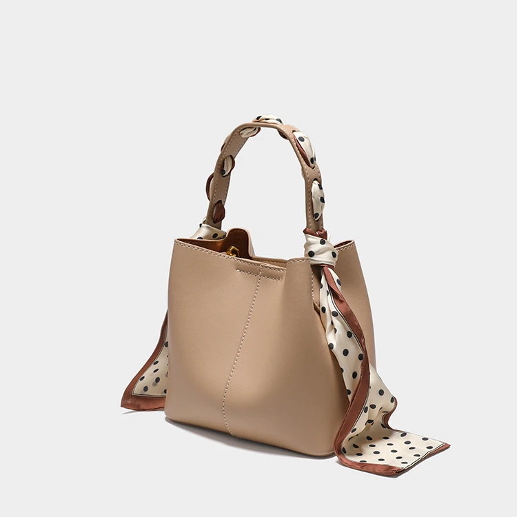 New fashion designer purses and ladies handbag bucket genuine leather handbag for women
New fashion designer purses and ladies handbag bucket genuine leather handbag for women