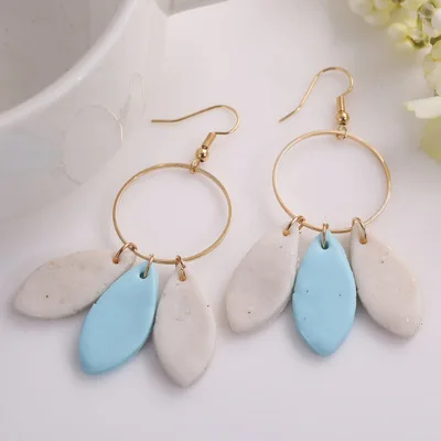 European and American design fashion jewelry simple geometric soft ceramic earrings
European and American design fashion jewelry simple geometric soft ceramic earrings