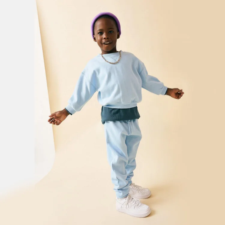 Kids tracksuits embroidery Kids high quality tracksuits Cotton pink blank can be customized LOGO Boys sweatsuit, Customized color
Kids tracksuits embroidery Kids high quality tracksuits Cotton pink blank can be customized LOGO Boys sweatsuit, Customized color
