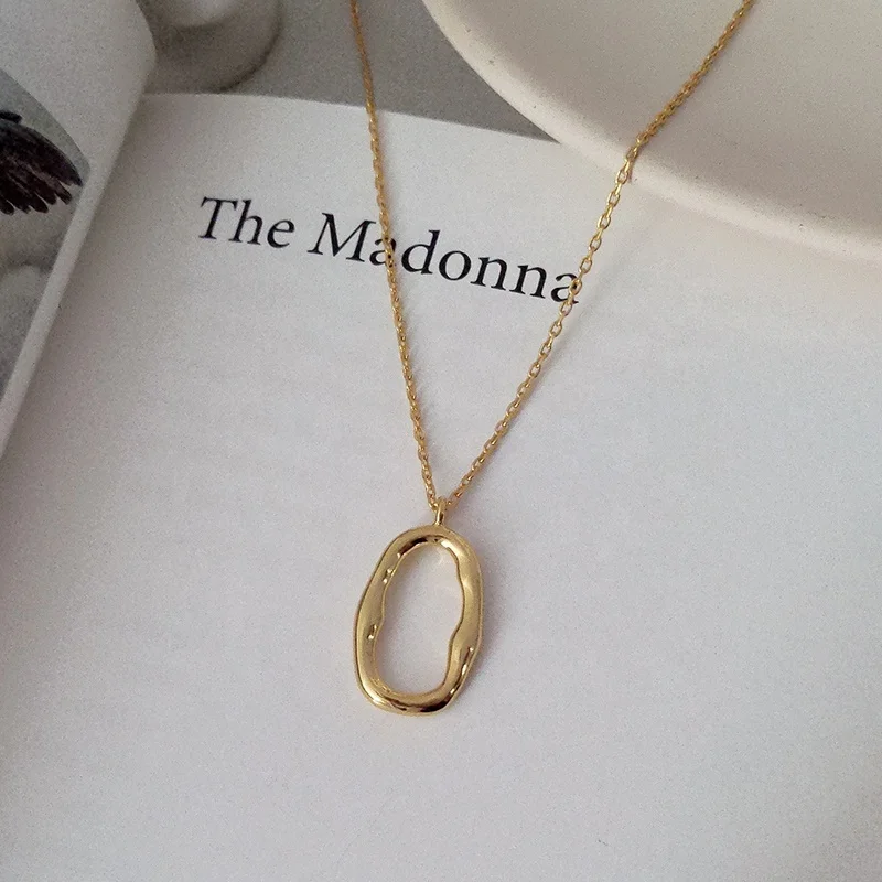 Wholesale 925 sterling silver jewelry oval pendant 18k gold plated chain necklace for women
Wholesale 925 sterling silver jewelry oval pendant 18k gold plated chain necklace for women