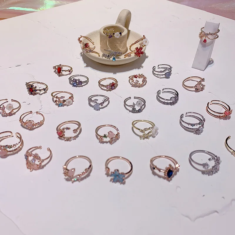 OUYE Colorful Rhinestone Ring Simple Fashion Wave Double Love Heart Crown Ring Opening Adjustable Ring Female
OUYE Colorful Rhinestone Ring Simple Fashion Wave Double Love Heart Crown Ring Opening Adjustable Ring Female