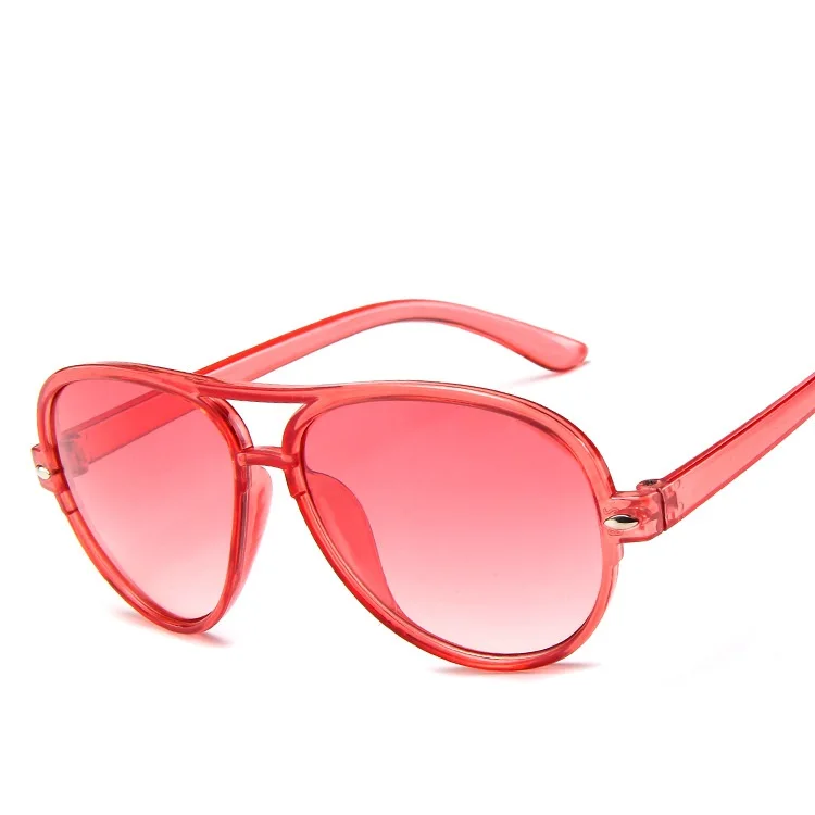 Wholesale 2022 fashion kids designer sunglasses girls summer glasses children shades
Wholesale 2022 fashion kids designer sunglasses girls summer glasses children shades