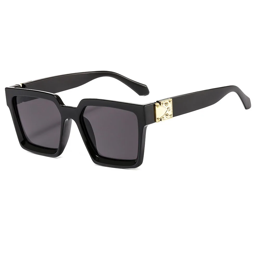 2021 Wholesale Designer Newest Fashion Retro Colorful Lens Women Oversize Shades Square Sunglasses, Multi colors
2021 Wholesale Designer Newest Fashion Retro Colorful Lens Women Oversize Shades Square Sunglasses, Multi colors