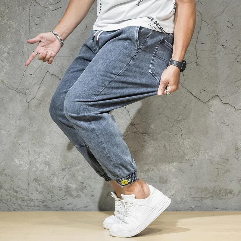 Sport denim jeans trousers for men baggy gym pants elastic waistband sweat soft pants streetwear fashion custom wholesale pants, Dark blue/ black
Sport denim jeans trousers for men baggy gym pants elastic waistband sweat soft pants streetwear fashion custom wholesale pants, Dark blue/ black