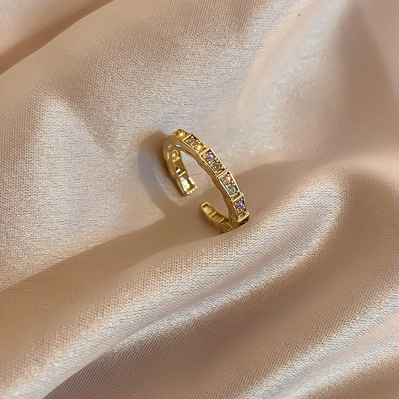 trendy adjustable crystal gold bamboo ring
trendy adjustable crystal gold bamboo ring