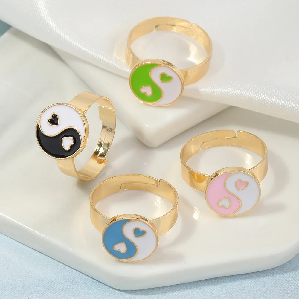 OUYE 2021 ins Colorful metal Ring elastic pink yin yang ring jewelry green For Women simple yin and yang ring
OUYE 2021 ins Colorful metal Ring elastic pink yin yang ring jewelry green For Women simple yin and yang ring