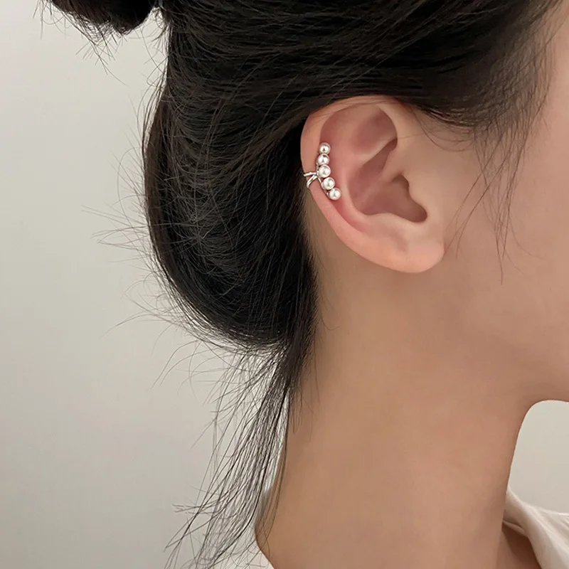 Korean Style Jewelry Accessories Pearl Earrings Dignified Ear Bones Clip Smooth Eardrop, Picture
Korean Style Jewelry Accessories Pearl Earrings Dignified Ear Bones Clip Smooth Eardrop, Picture