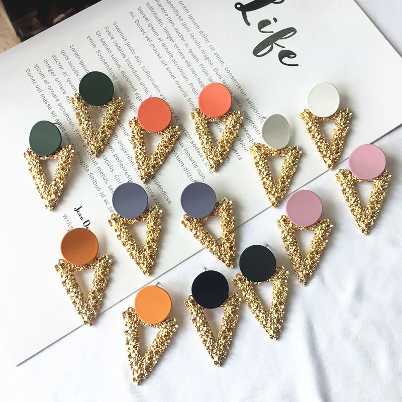 Trendy unique gold plated triangle earrings daily wear hanging stud earrings accessories women earrings making supplies jewelry
Trendy unique gold plated triangle earrings daily wear hanging stud earrings accessories women earrings making supplies jewelry
